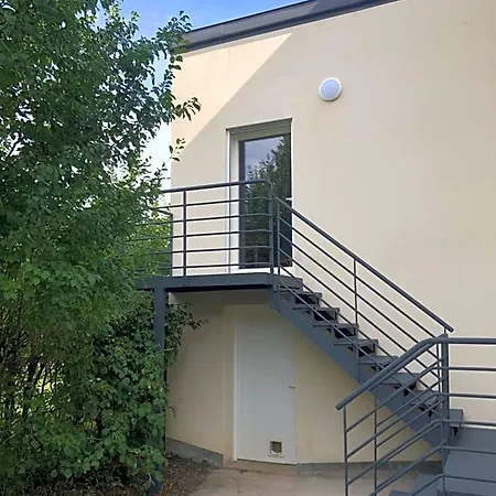 Le Bleu Levant Bed & Breakfast 3*